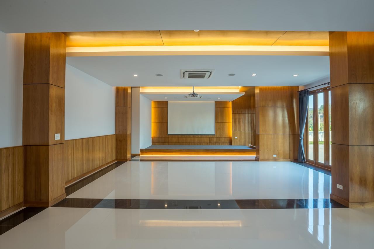 Sann View Hotel Thoeng Экстерьер фото